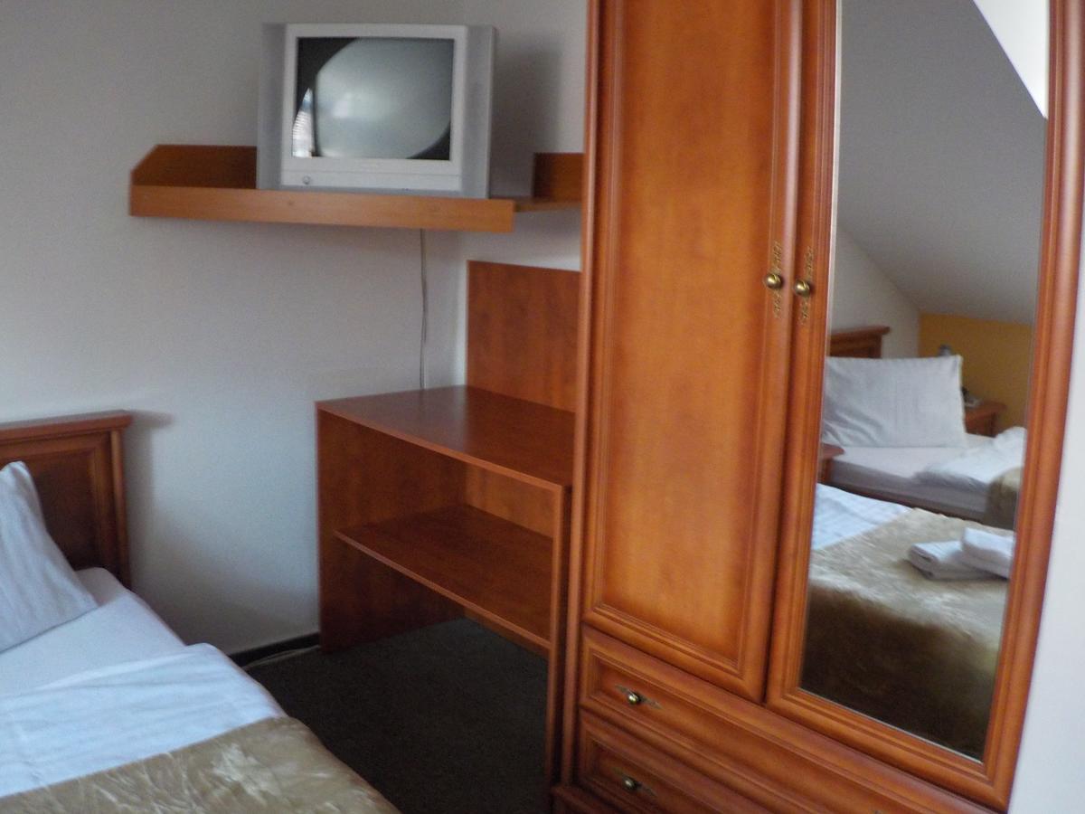 Hotel Krivan Kysucke Nove Mesto Cameră foto